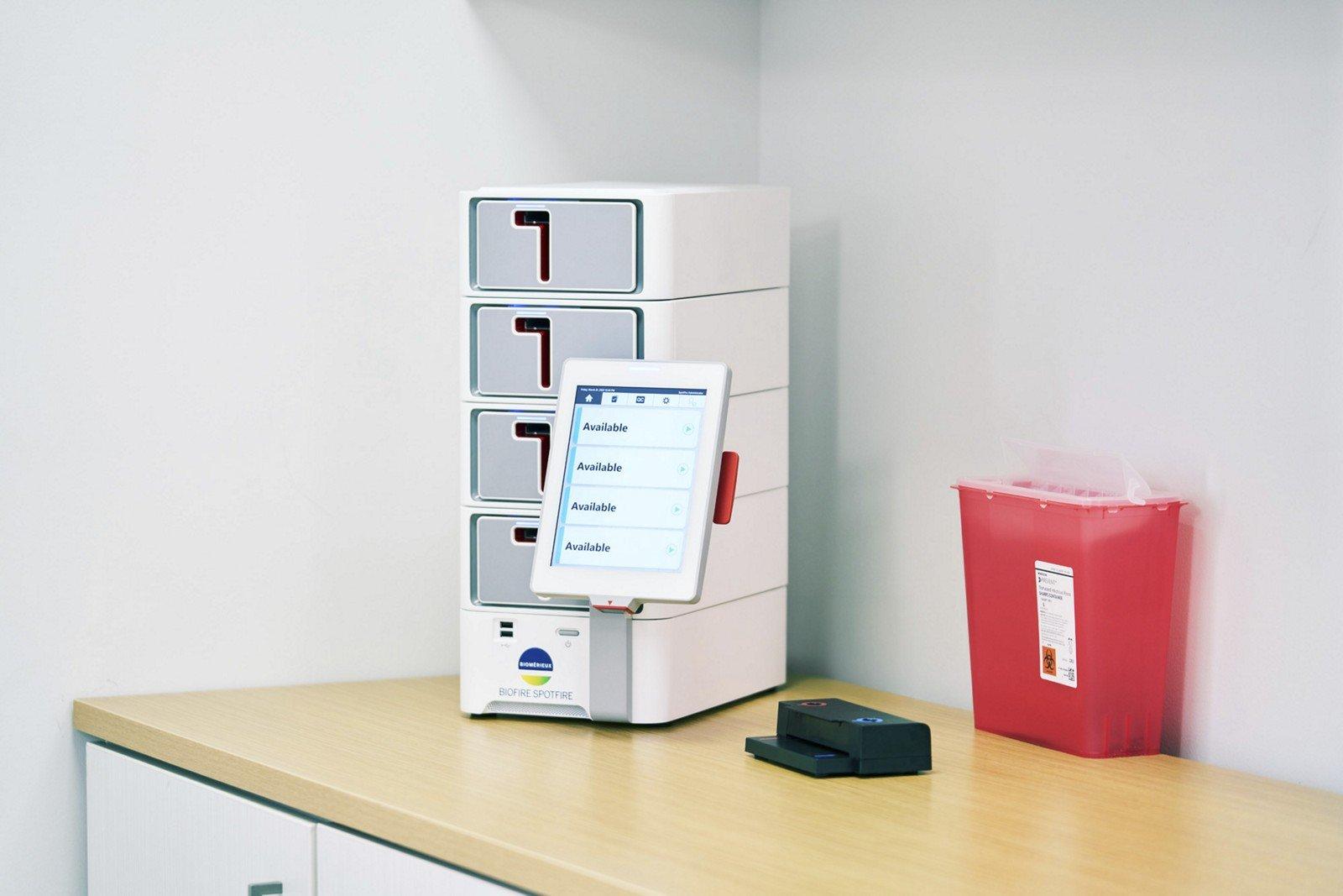 BIOFIRE® SPOTFIRE® System by bioMérieux (manufacturer image)